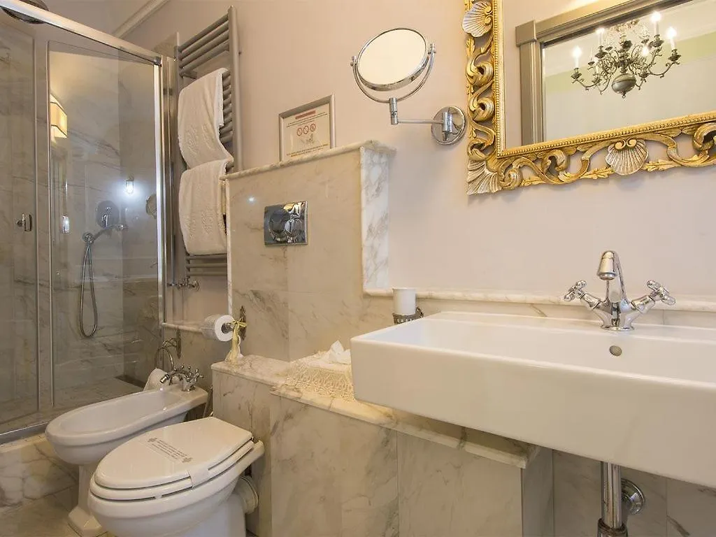 Apartment Home - Piazza Navona Rome