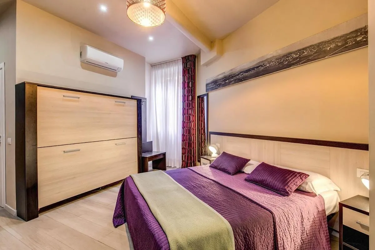 Apartment Home - Piazza Navona Rome